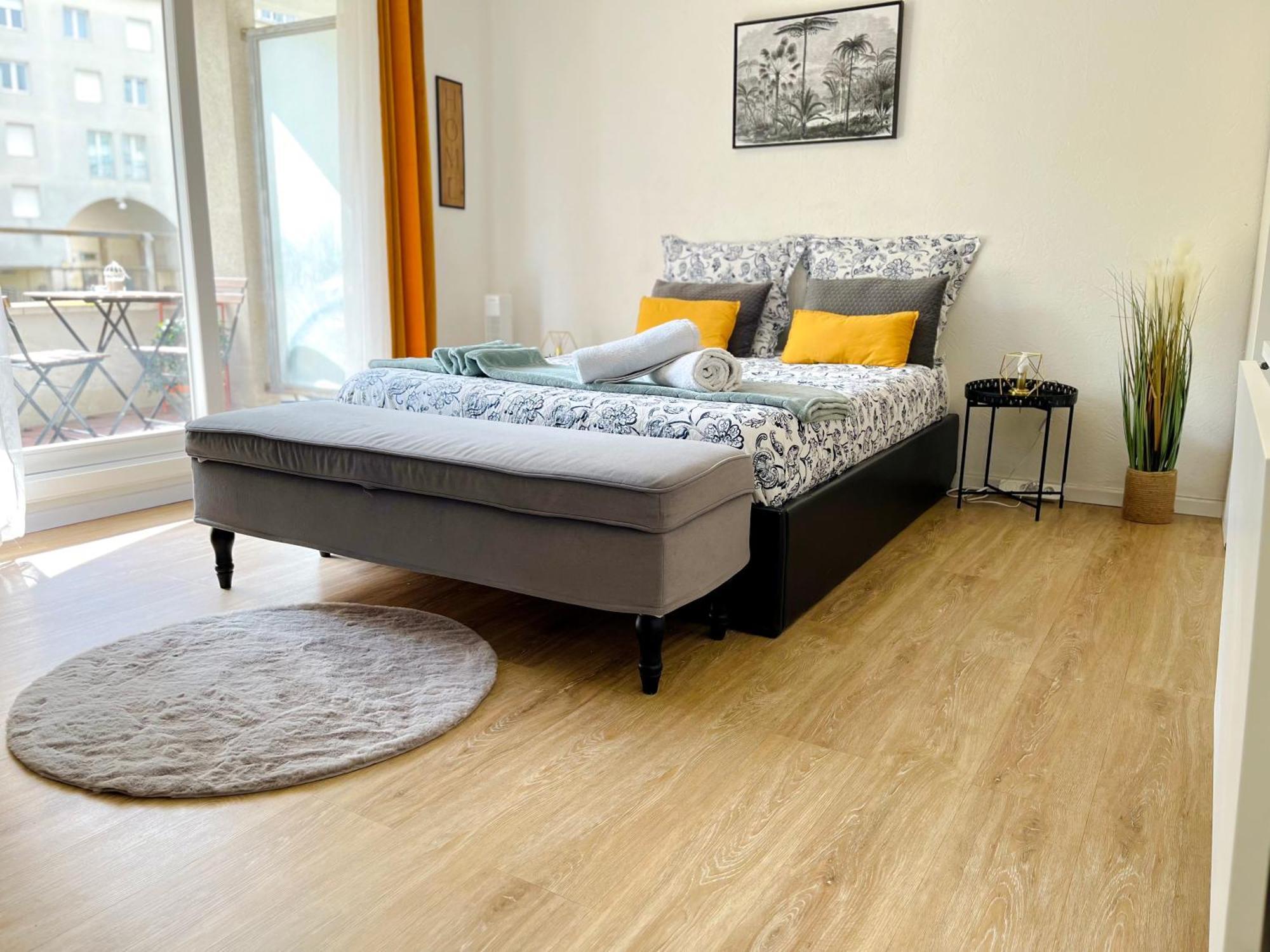 דירות Studio Cosy Au Pied De La Gare De Cergy Le Haut - 35 Min De Paris מראה חיצוני תמונה